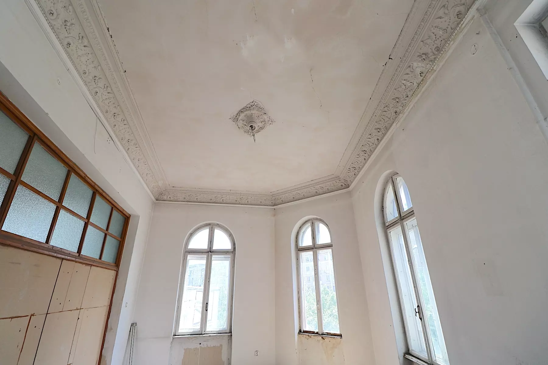 resize_IMG_7242 Historic Building Of 0 M² With Investment Opportunity In The Center Of Bucharest