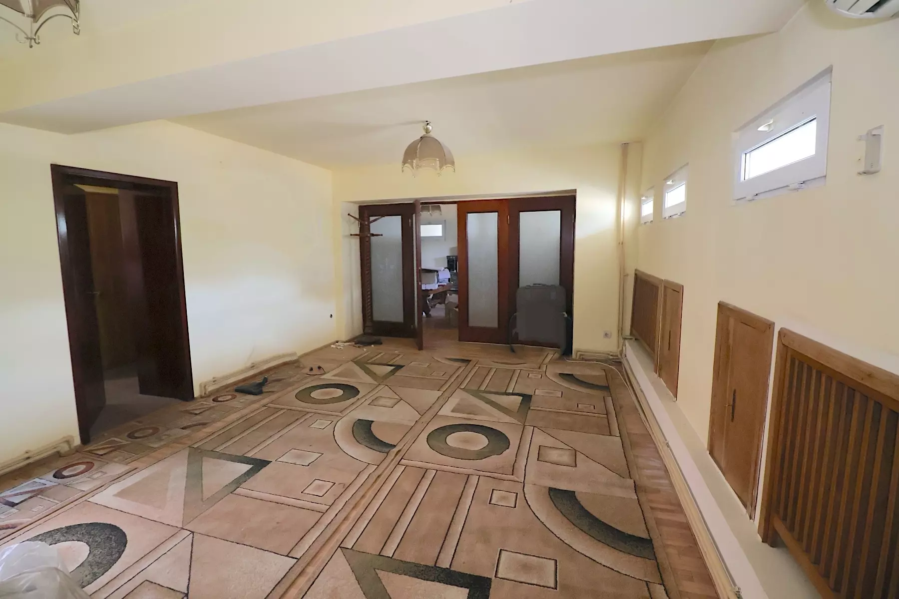 resize_IMG_7266 Historic Building Of 0 M² With Investment Opportunity In The Center Of Bucharest