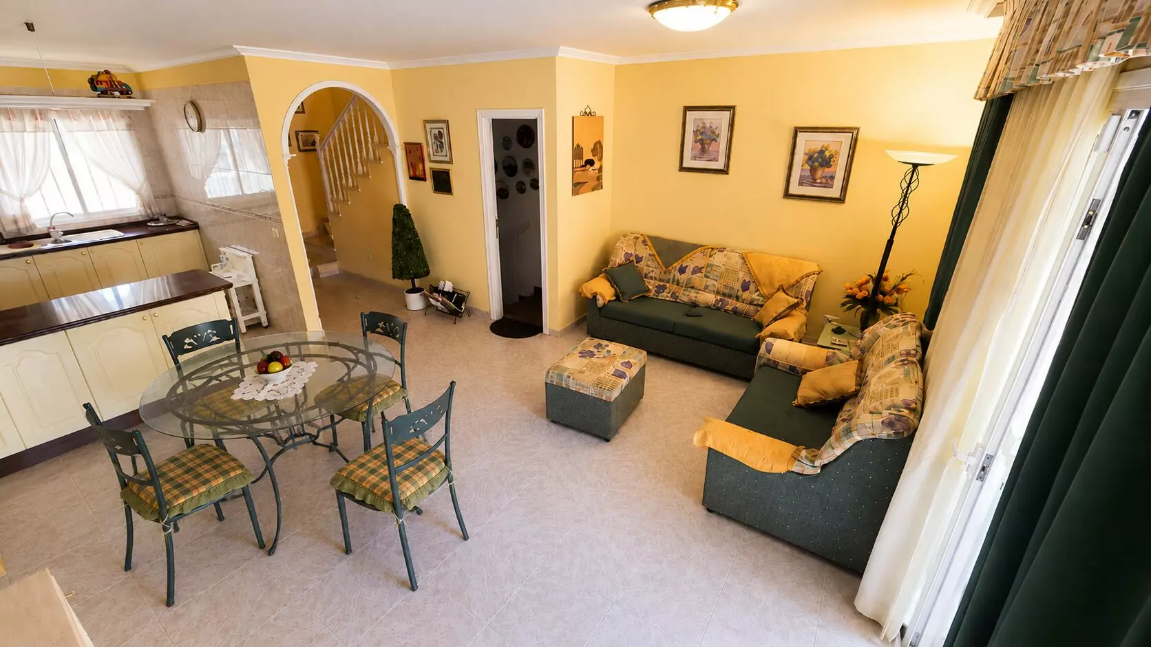 Duplex Of 180 M² With Terraces, 2-car Garage, And Communal Pool In Costa Del Silencio