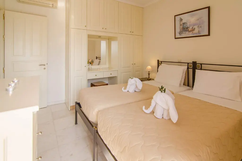 Villa Of 132 M² In Corfu