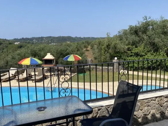 2-bedroom Villa In Corfu, Greece (90 M²)