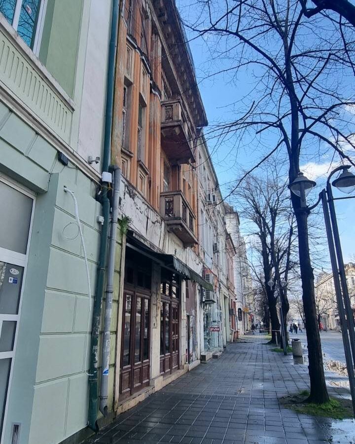 Building With Excellent Location In Burgas City