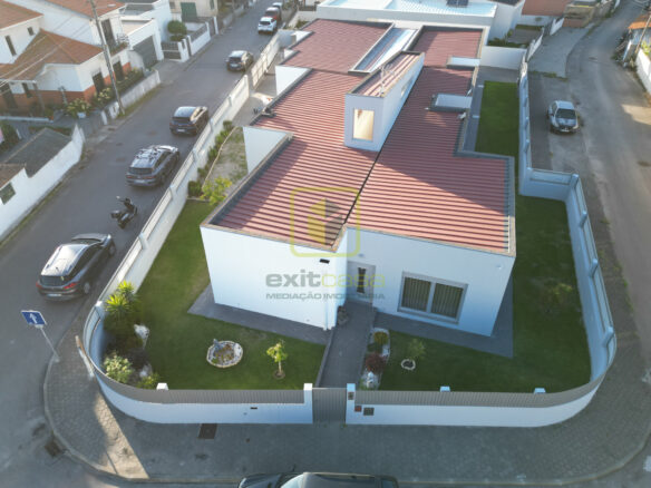 Luxury Villa 5 Minutes From Praia Da Barra