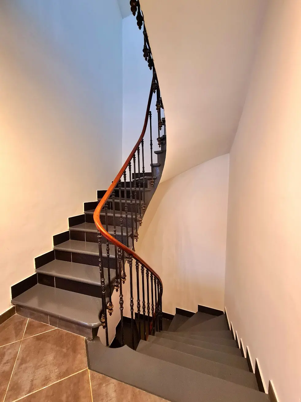 223 M² House Available In Murviel Les Beziers, France