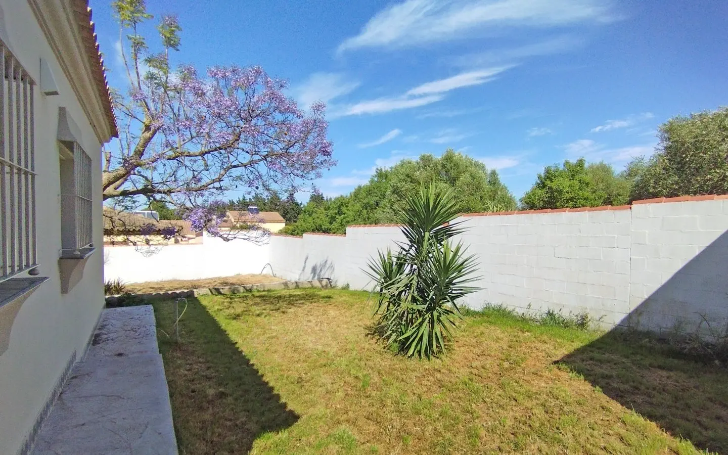 Apartment Of 80 M² With 2 Bedrooms And 1 Bathroom In Chiclana De La Frontera, Andalusia