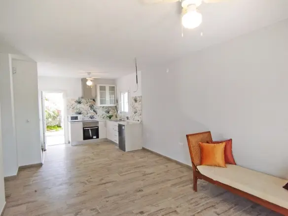 2-bedroom Chalet In Chiclana De La Frontera, Spain (80 M²)