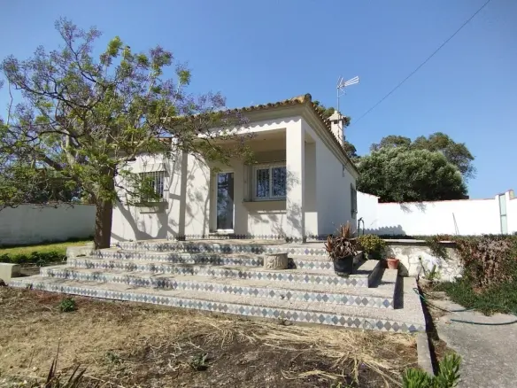 2-bedroom Chalet In Chiclana De La Frontera, Spain (80 M²)