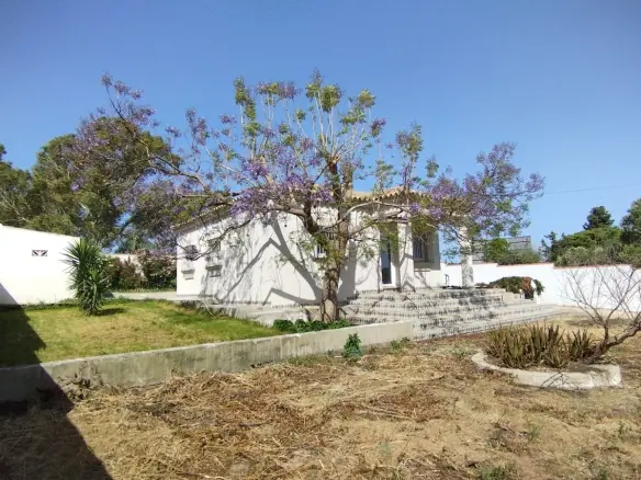 2-bedroom Chalet In Chiclana De La Frontera, Spain (80 M²)