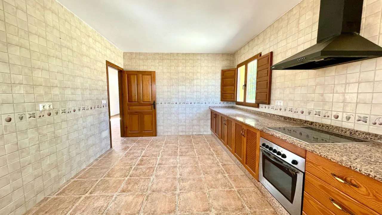 Villa Of 162 M² In Catral, Spain