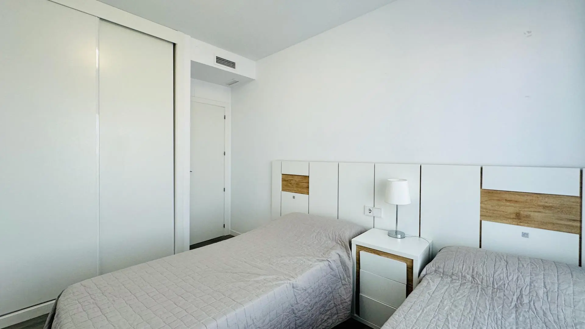 Apartment Of 115 M² In Finestrat, Spain