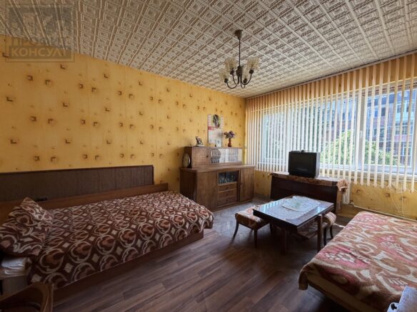 Two-room Apartment Of 35 M² With South Facing In Near The Sports Hall