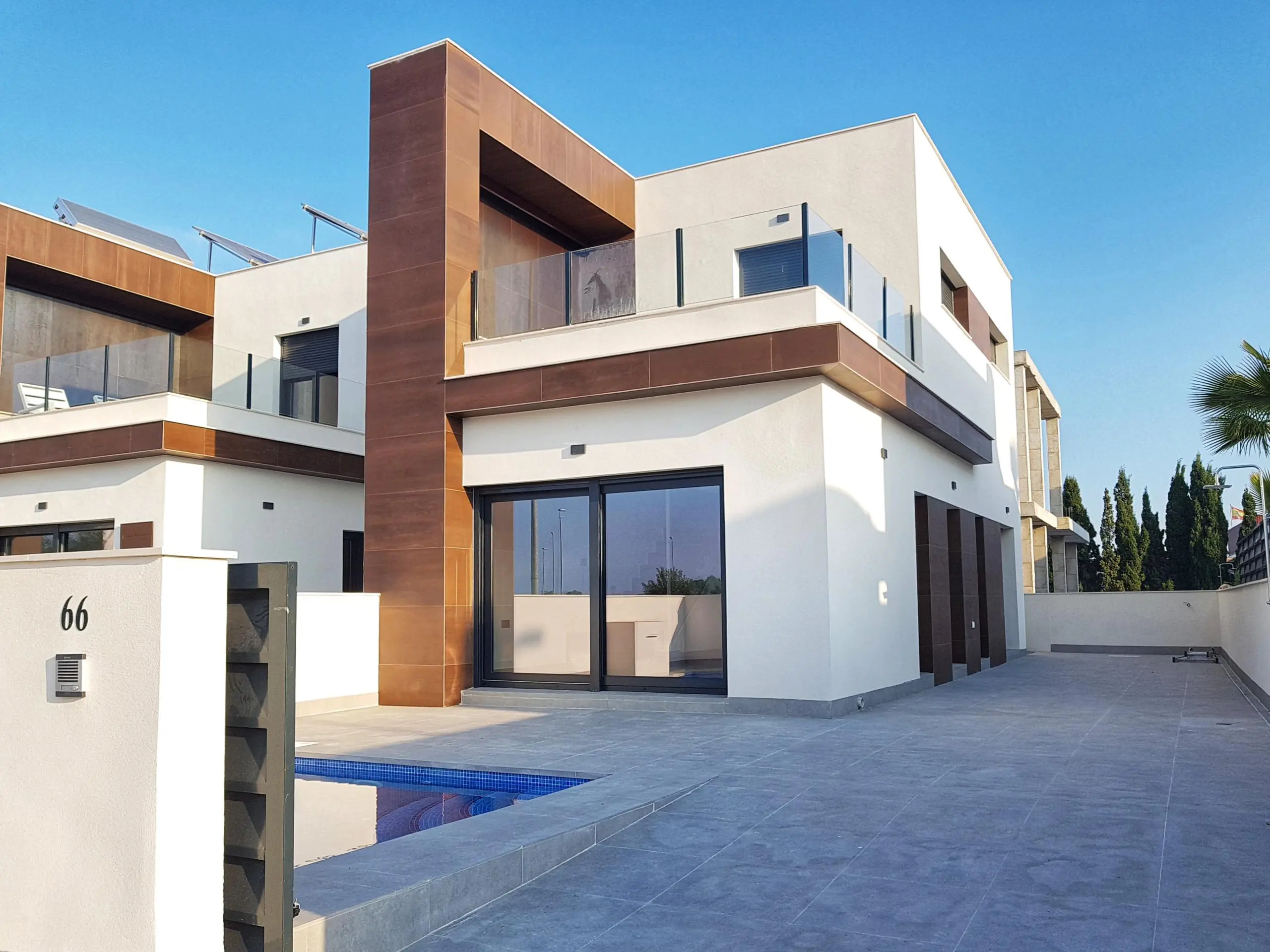 Villa 96 M² In Daya Nueva, Spain