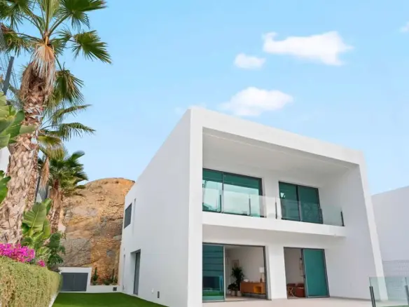 Villa Of 226 M² In Benidorm, Spain