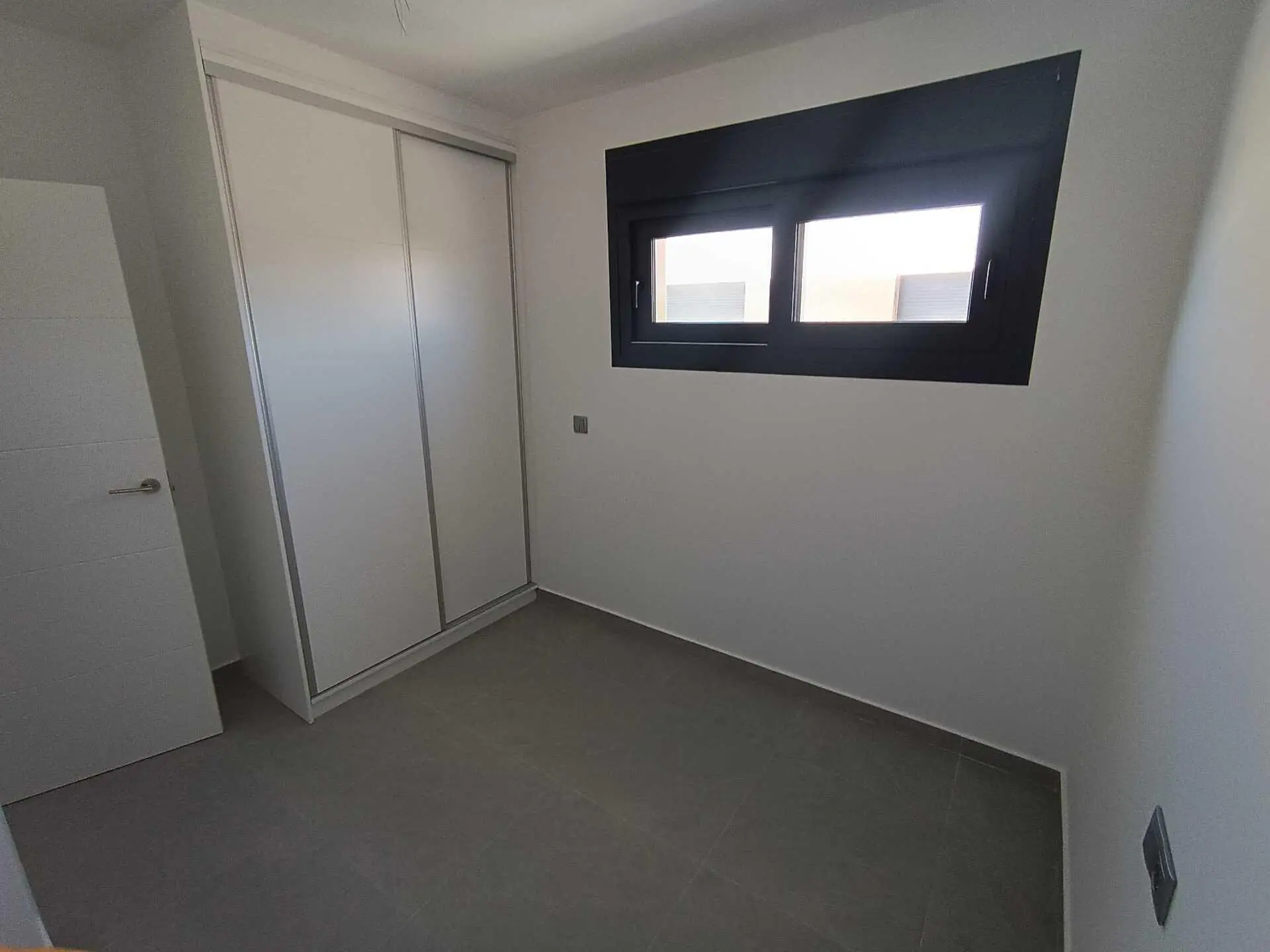 Villa 96 M² In Daya Nueva, Spain