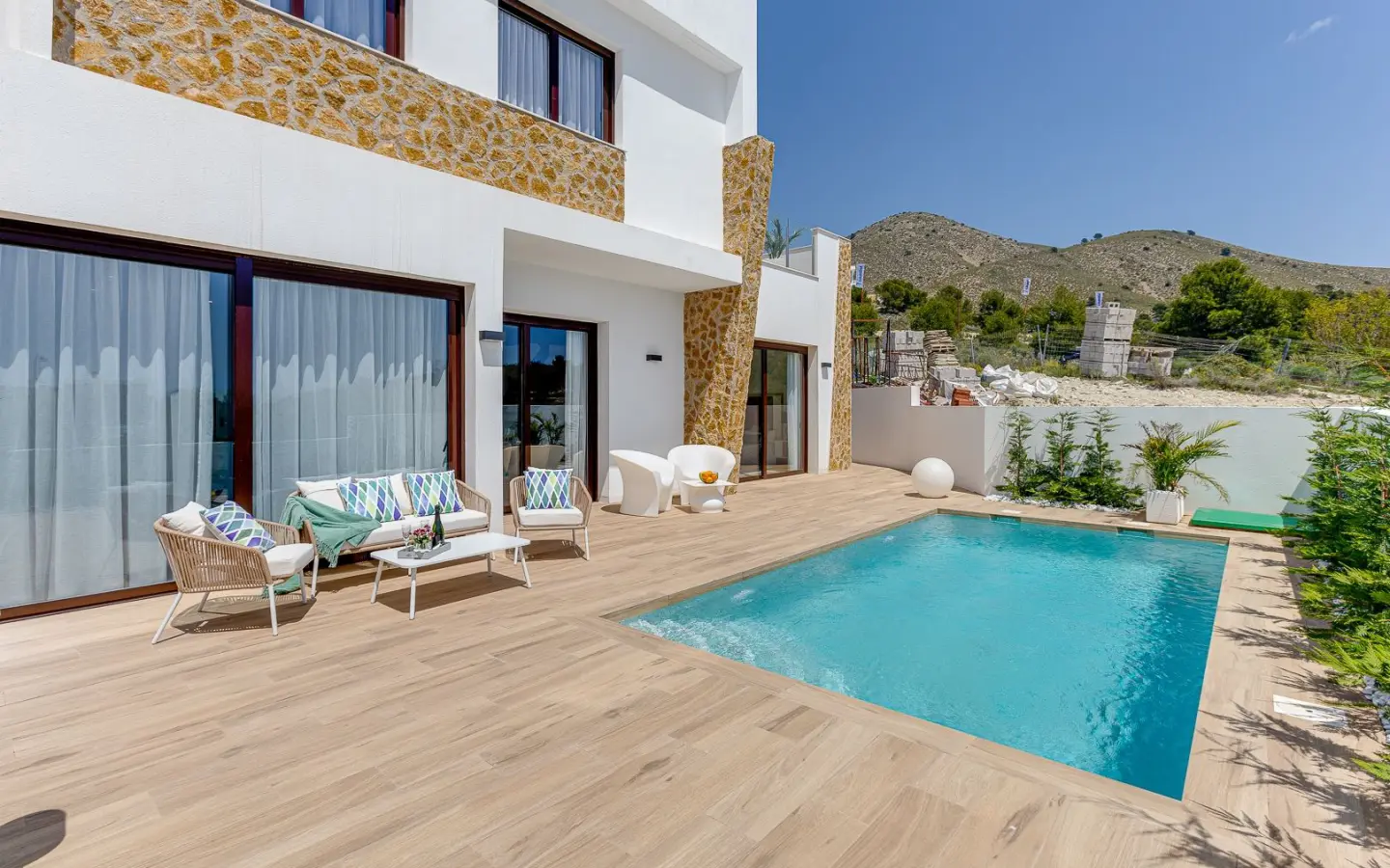 Villa Of 107 M² In Finestrat, Spain