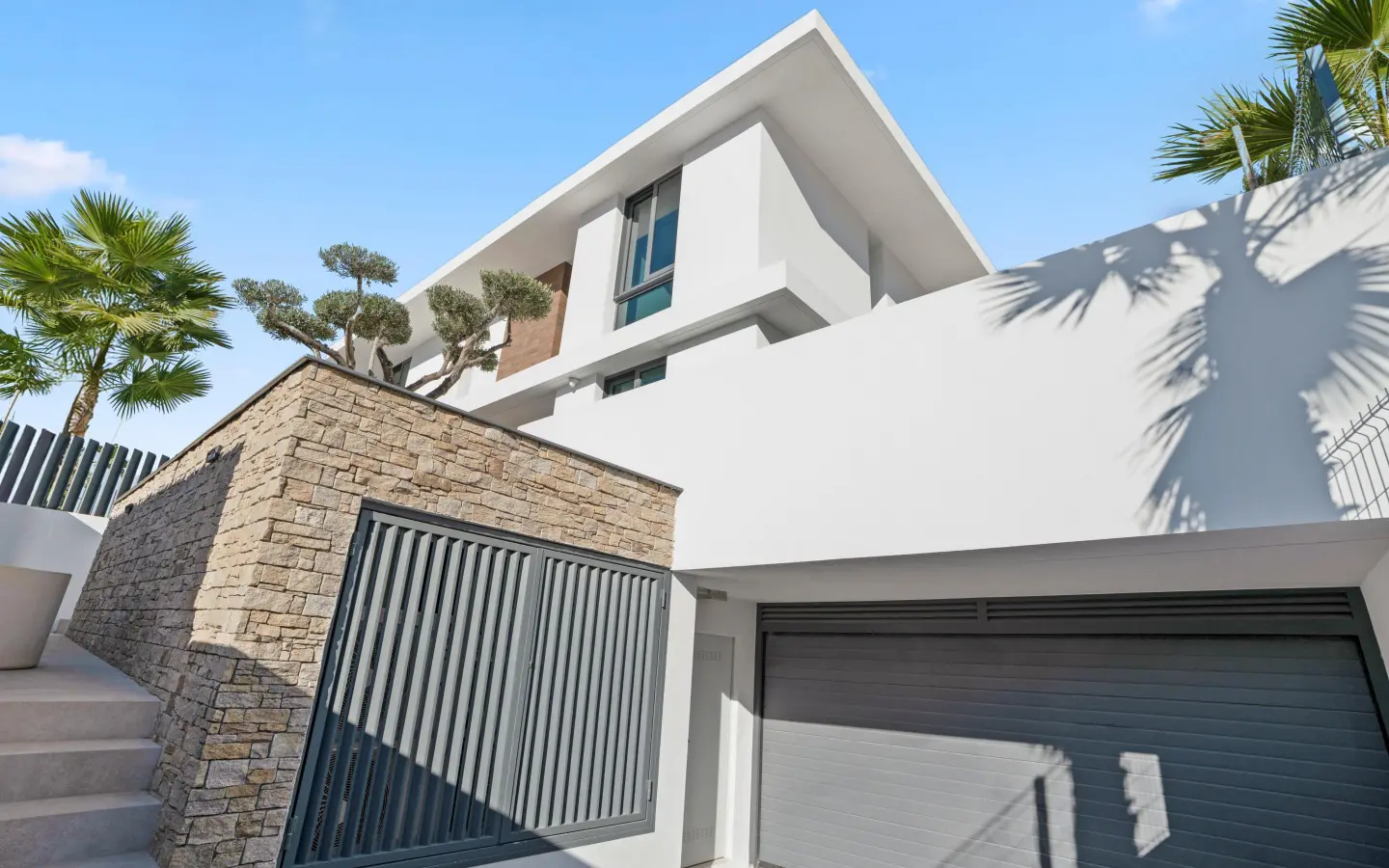 Villa Of 318 M² In Benidorm, Spain