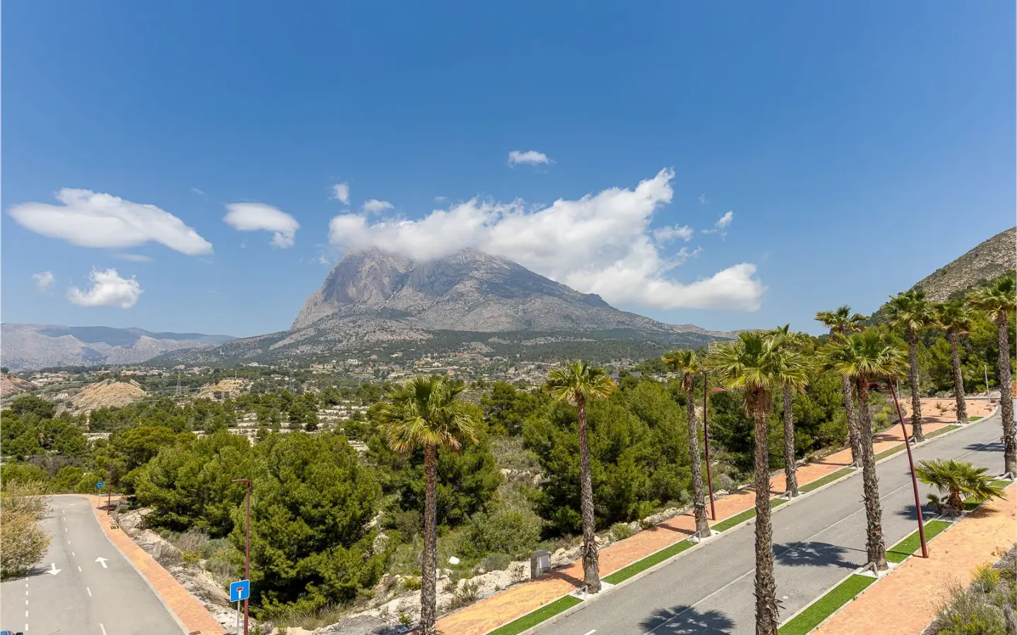 Villa Of 107 M² In Finestrat, Spain