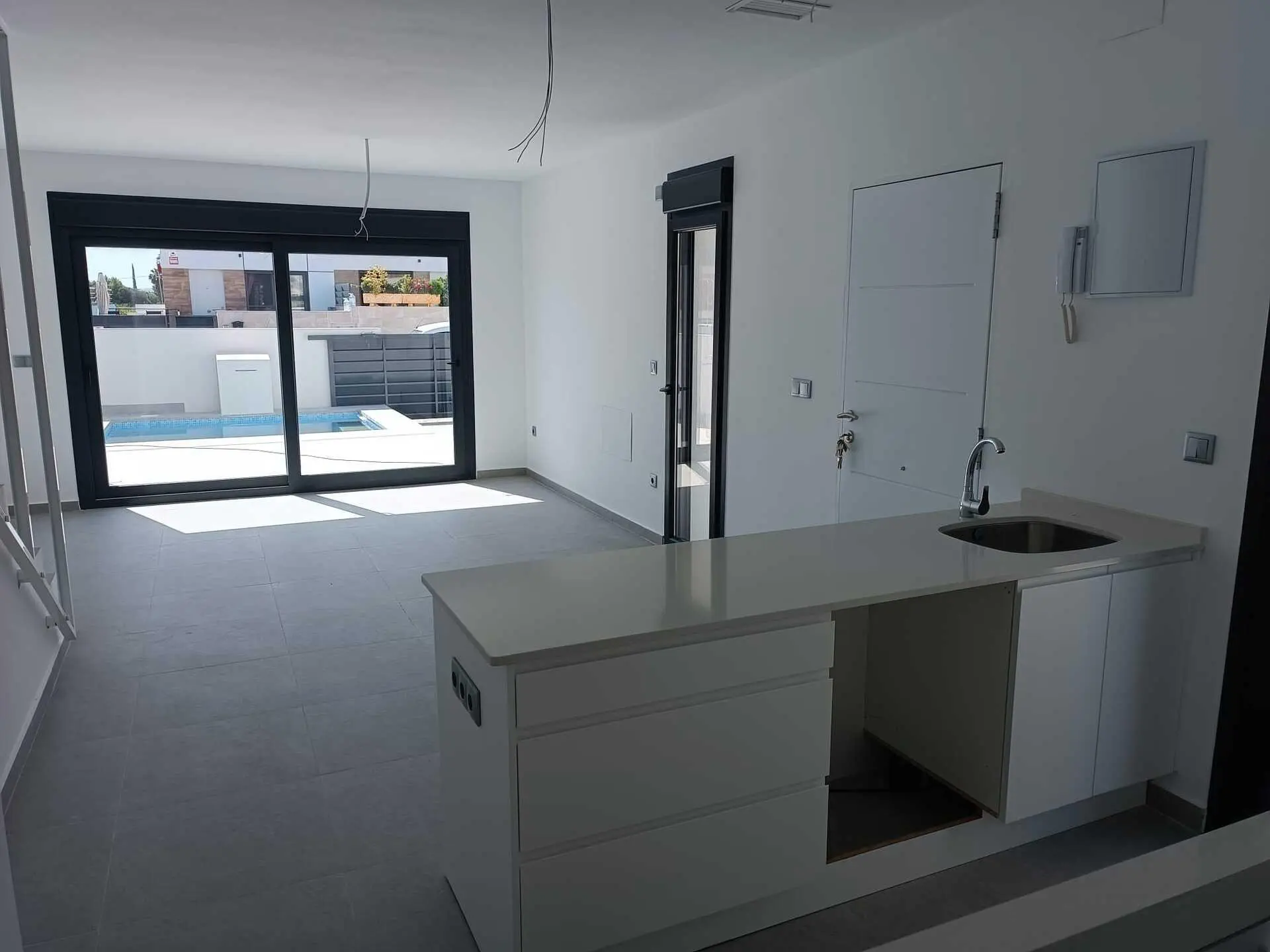 Villa 96 M² In Daya Nueva, Spain