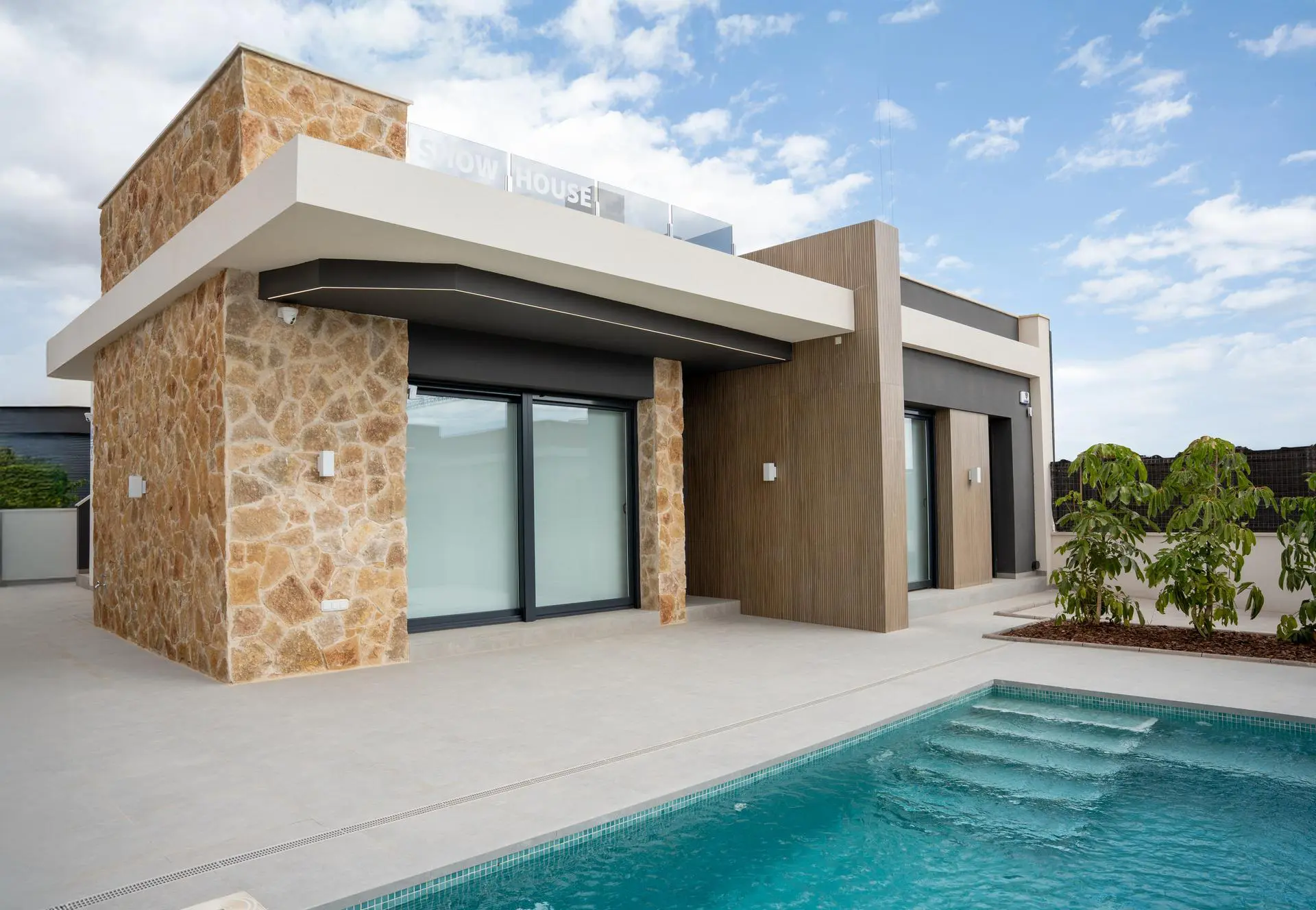 Villa Of 167 M² In Rojales, Spain