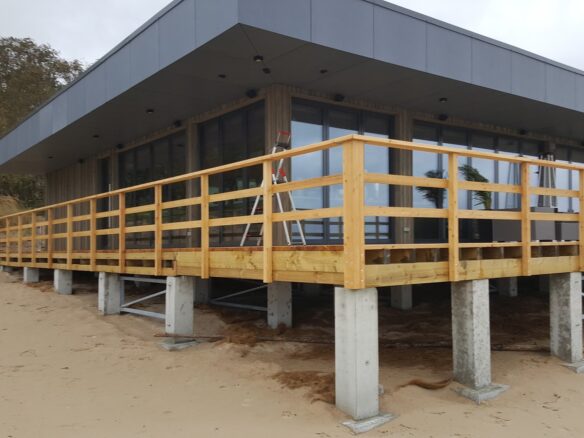Restaurant Complex Of 100 M² With Modular Design In City Center
