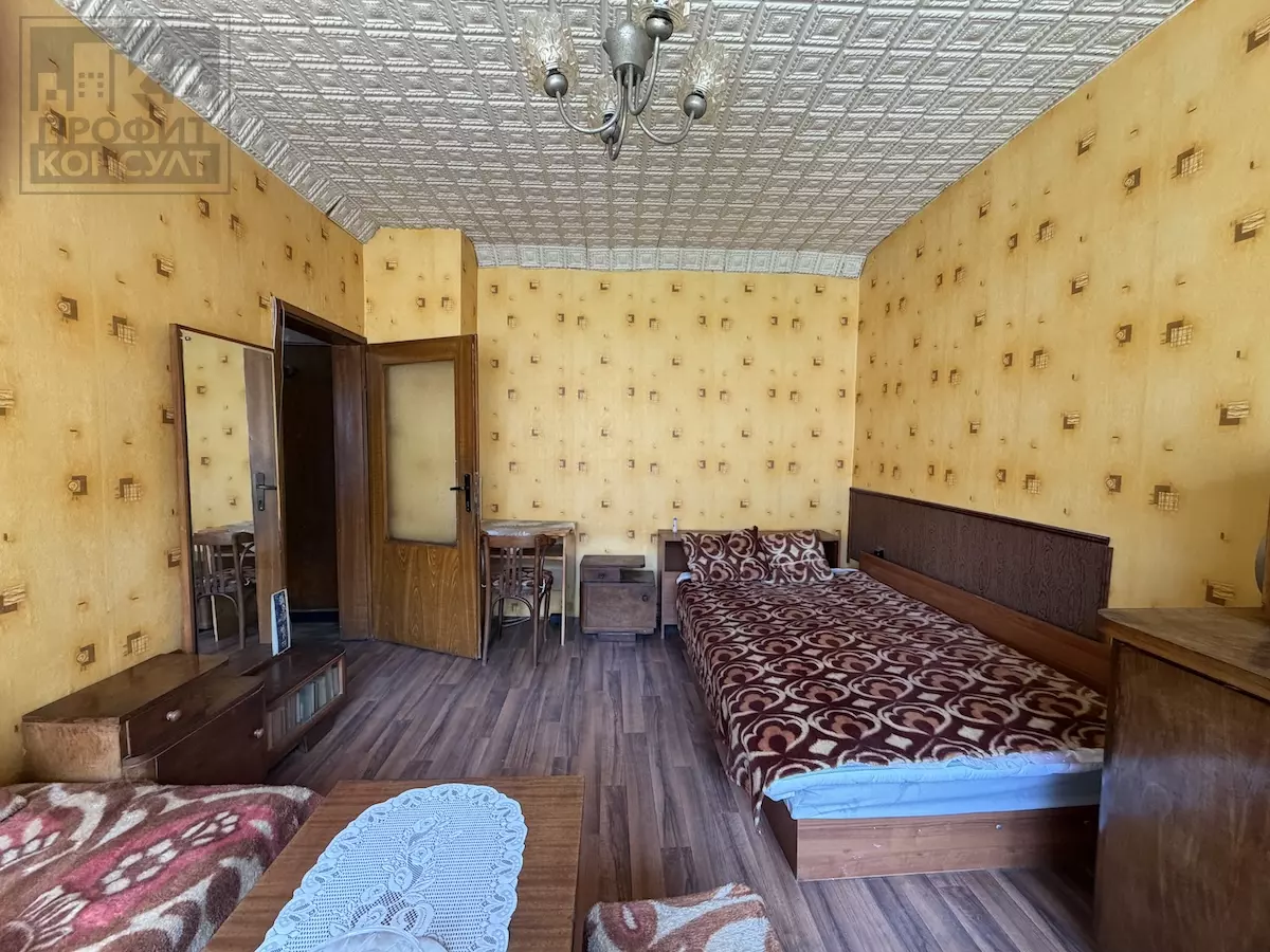 Two-room Apartment Of 35 M² With South Facing In Near The Sports Hall