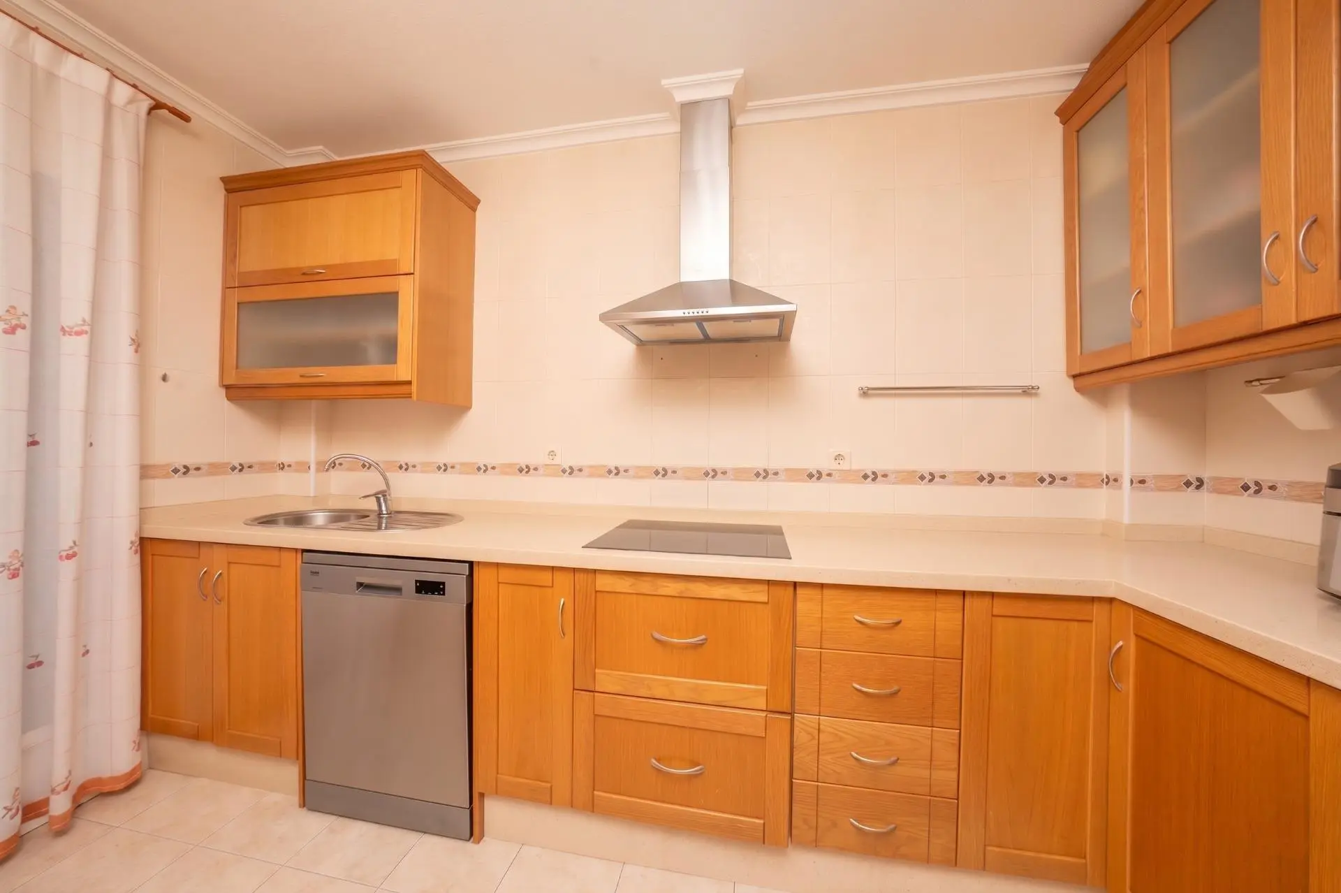Terraced House Of 173 M² In Aspe Pedanias, Spain
