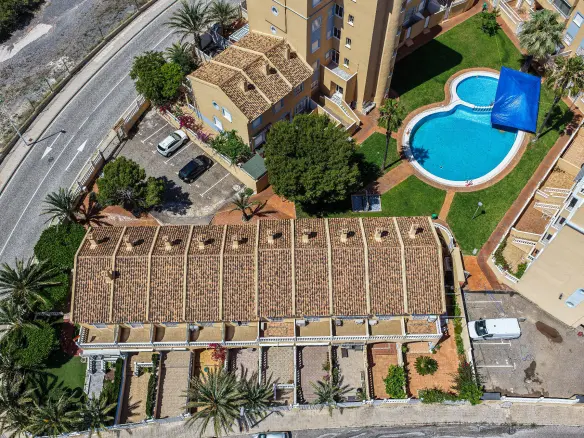 Bungalow Of 60 M² In Arenales Del Sol, Spain