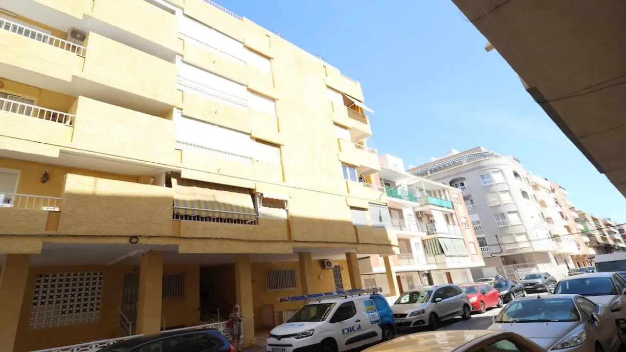 Apartment Of 108 M² In Torrevieja, Spain