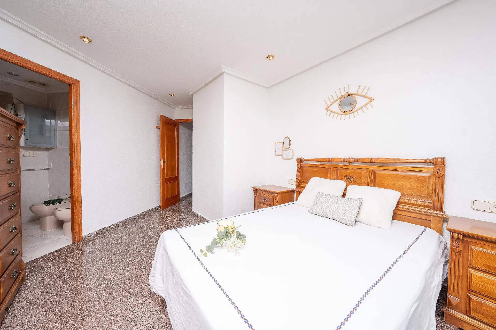 Apartment Of 103 M² In Elche, Spain
