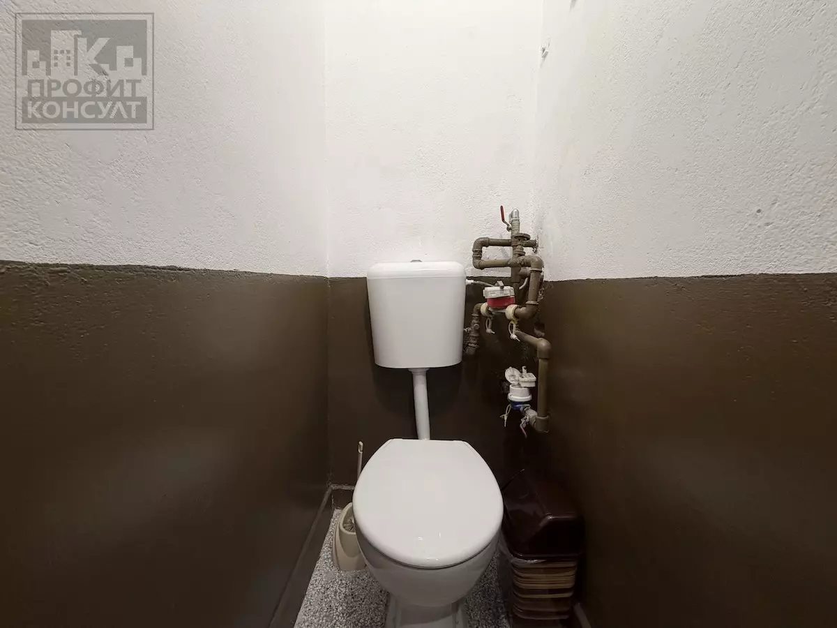 Two-room Apartment Of 35 M² With South Facing In Near The Sports Hall