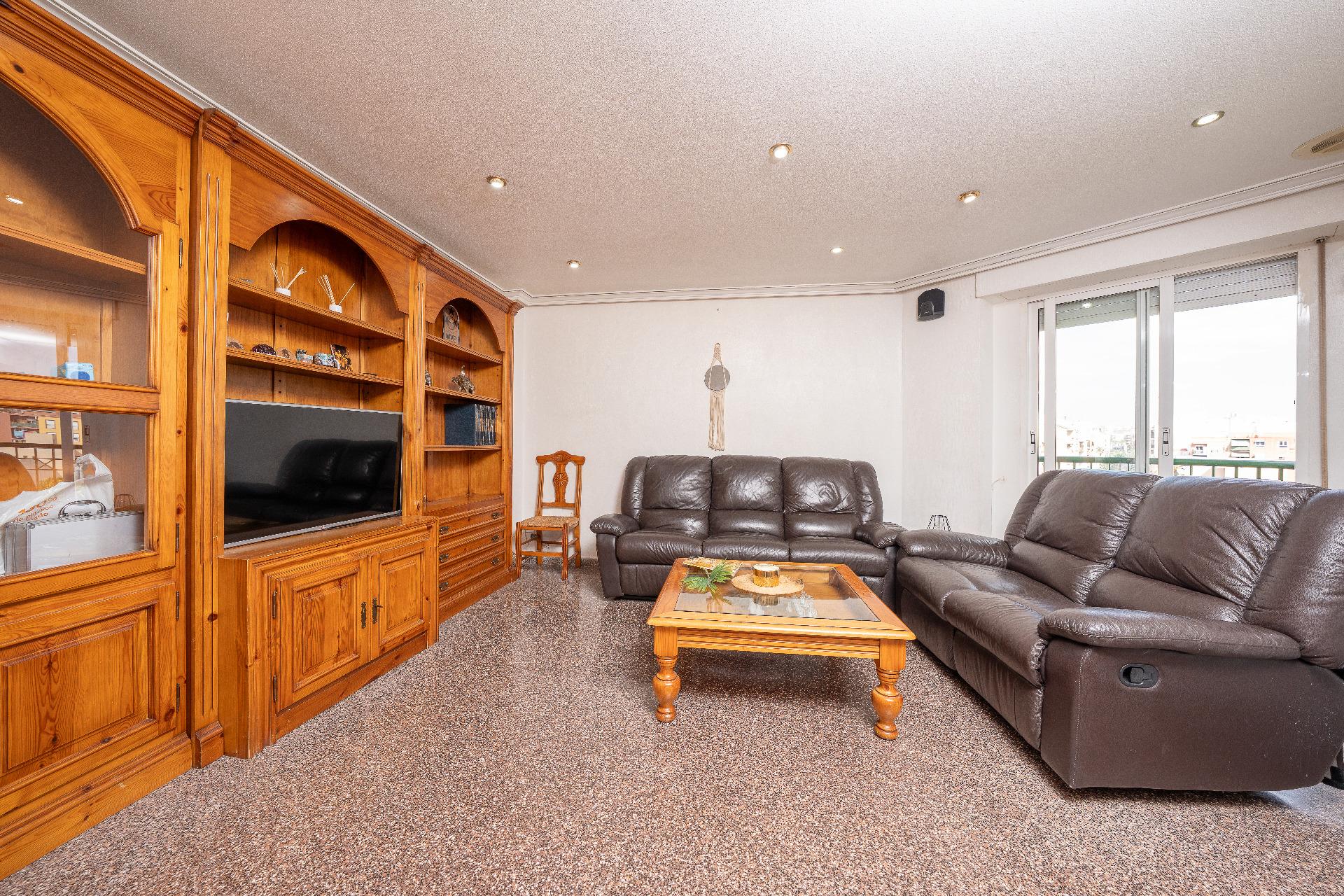 Apartment Of 103 M² In Elche, Spain