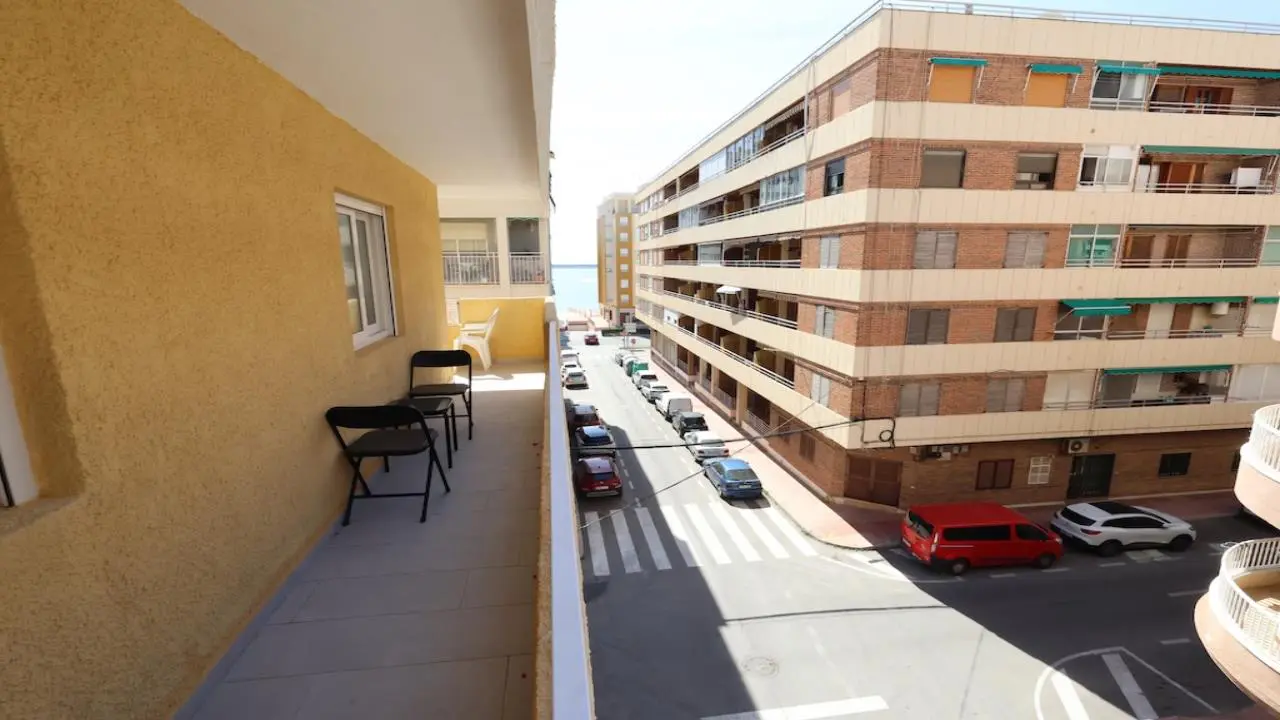 Apartment Of 108 M² In Torrevieja, Spain