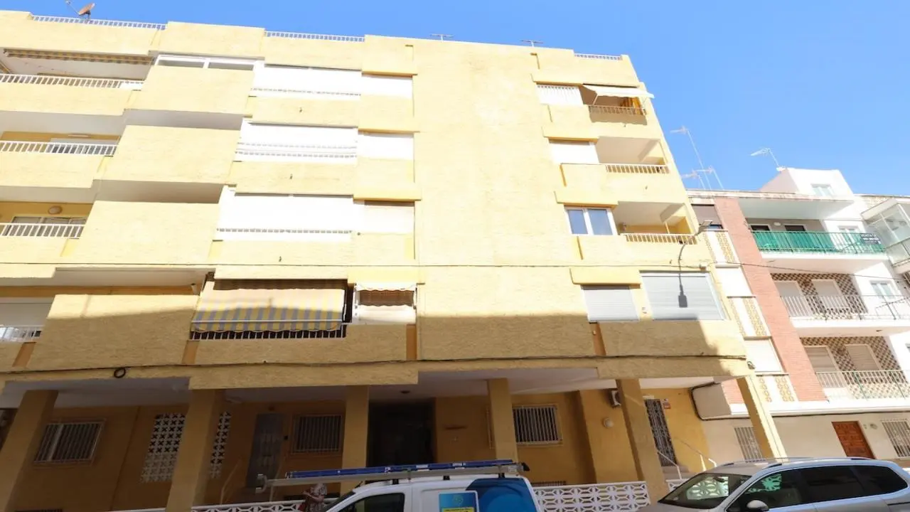 Apartment Of 108 M² In Torrevieja, Spain