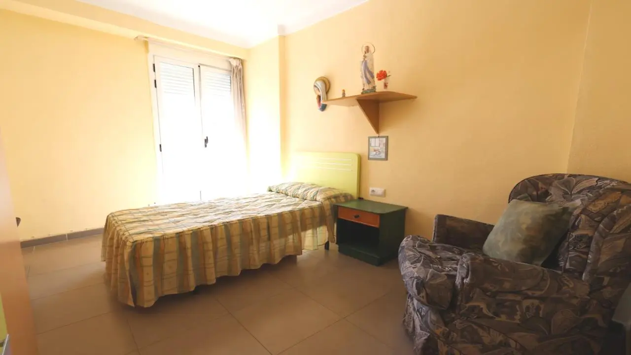 Apartment Of 105 M² In Torrevieja, Spain