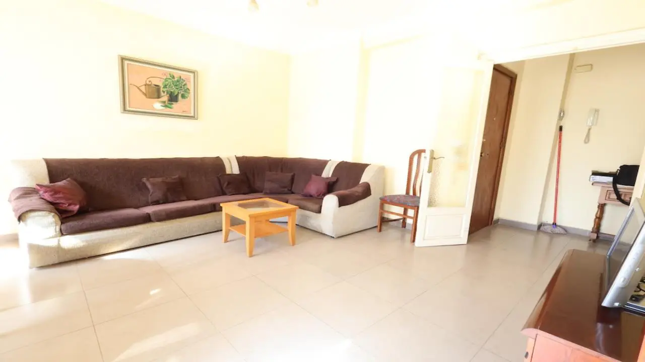 Apartment Of 105 M² In Torrevieja, Spain