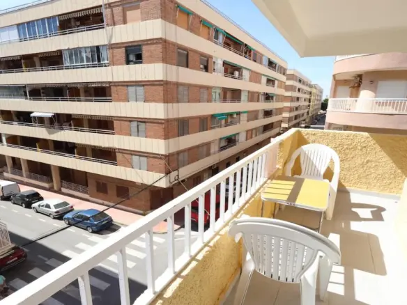 Apartment Of 108 M² In Torrevieja, Spain