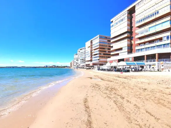 Apartment Of 108 M² In Torrevieja, Spain