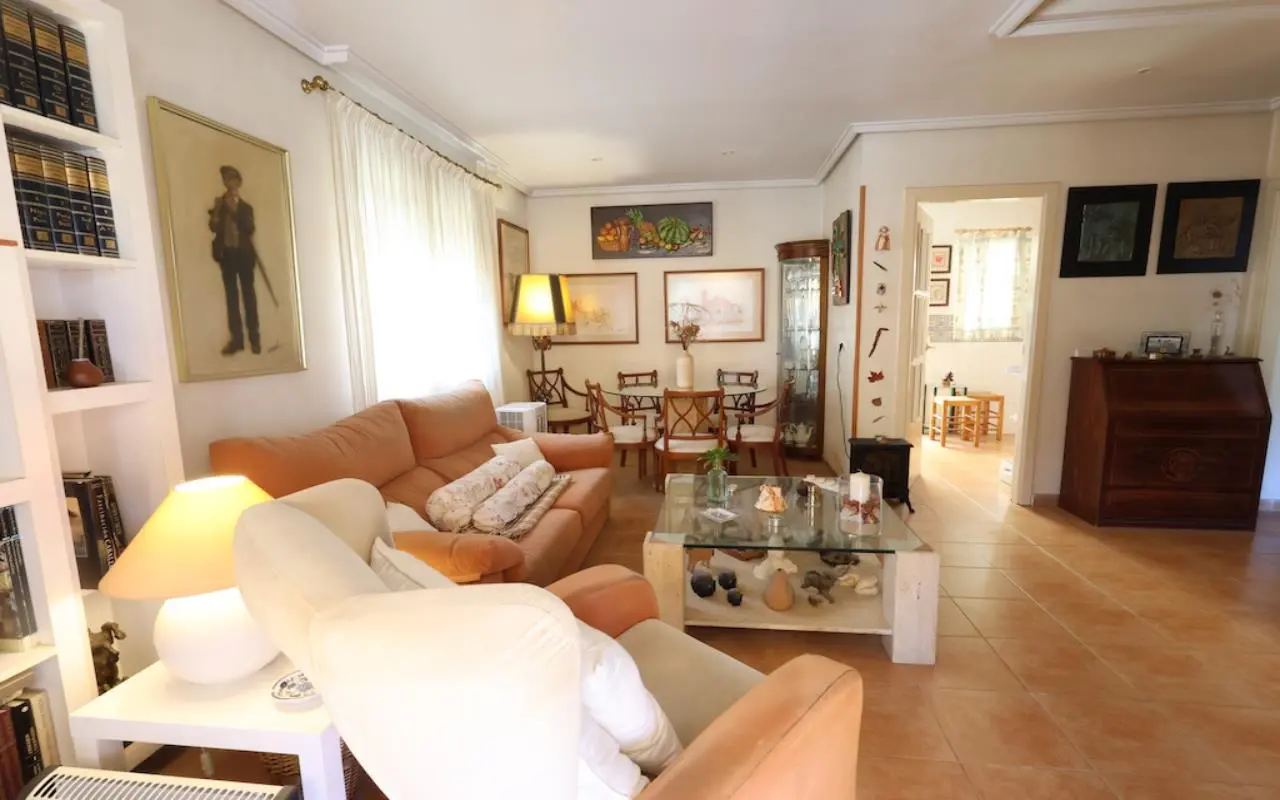 Villa Of 98 M² In Punta Prima, Spain
