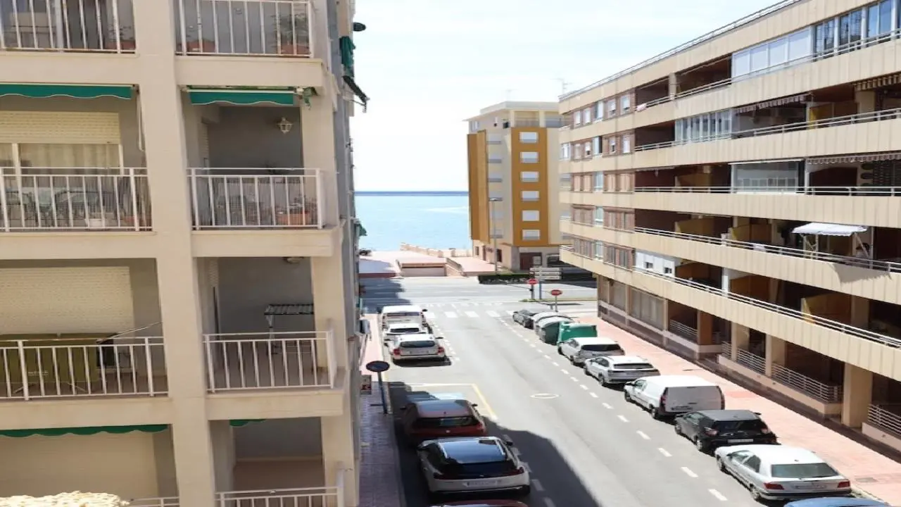 Apartment Of 108 M² In Torrevieja, Spain