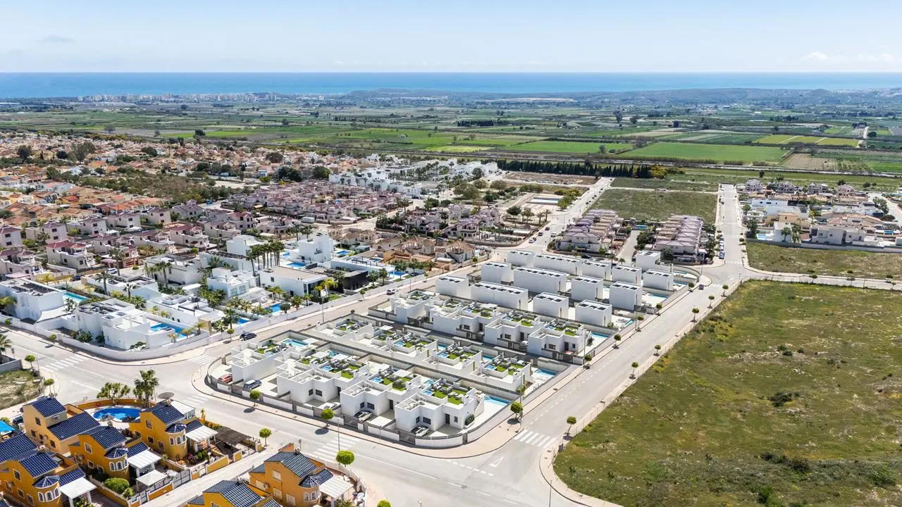Villa Of 108 M² In La Marina, Spain