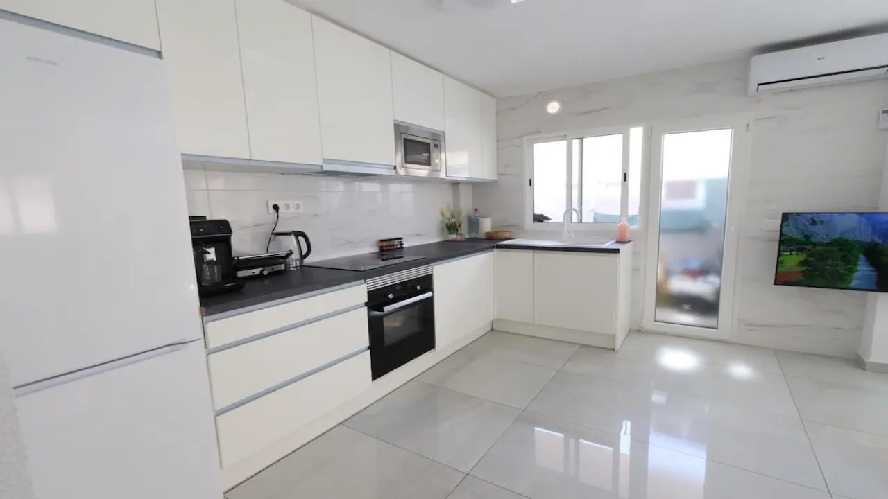 Apartment Of 108 M² In Torrevieja, Spain