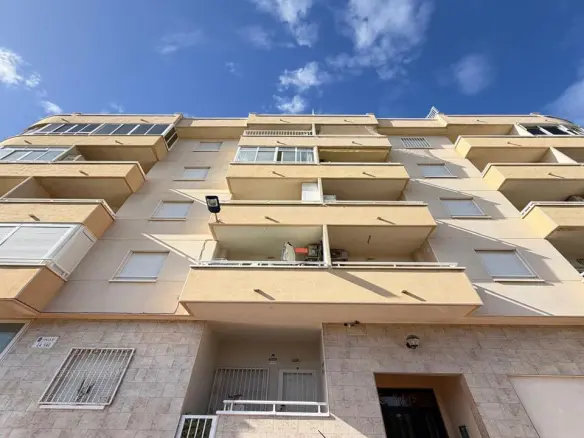 Apartment Of 63 M² In Torrevieja, Spain