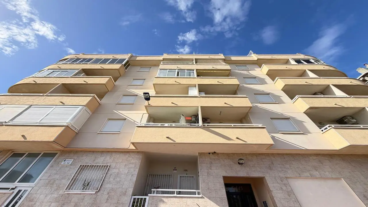 Apartment Of 63 M² In Torrevieja, Spain