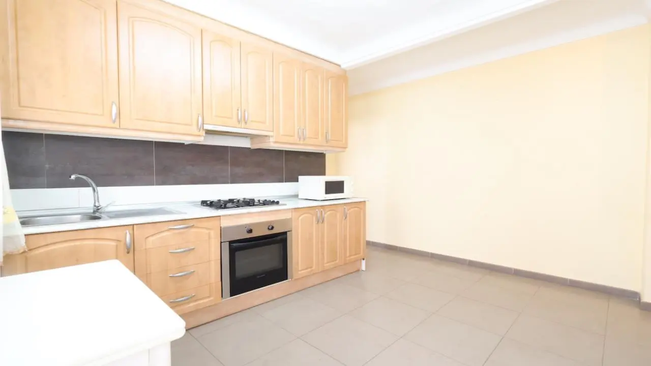 Apartment Of 105 M² In Torrevieja, Spain