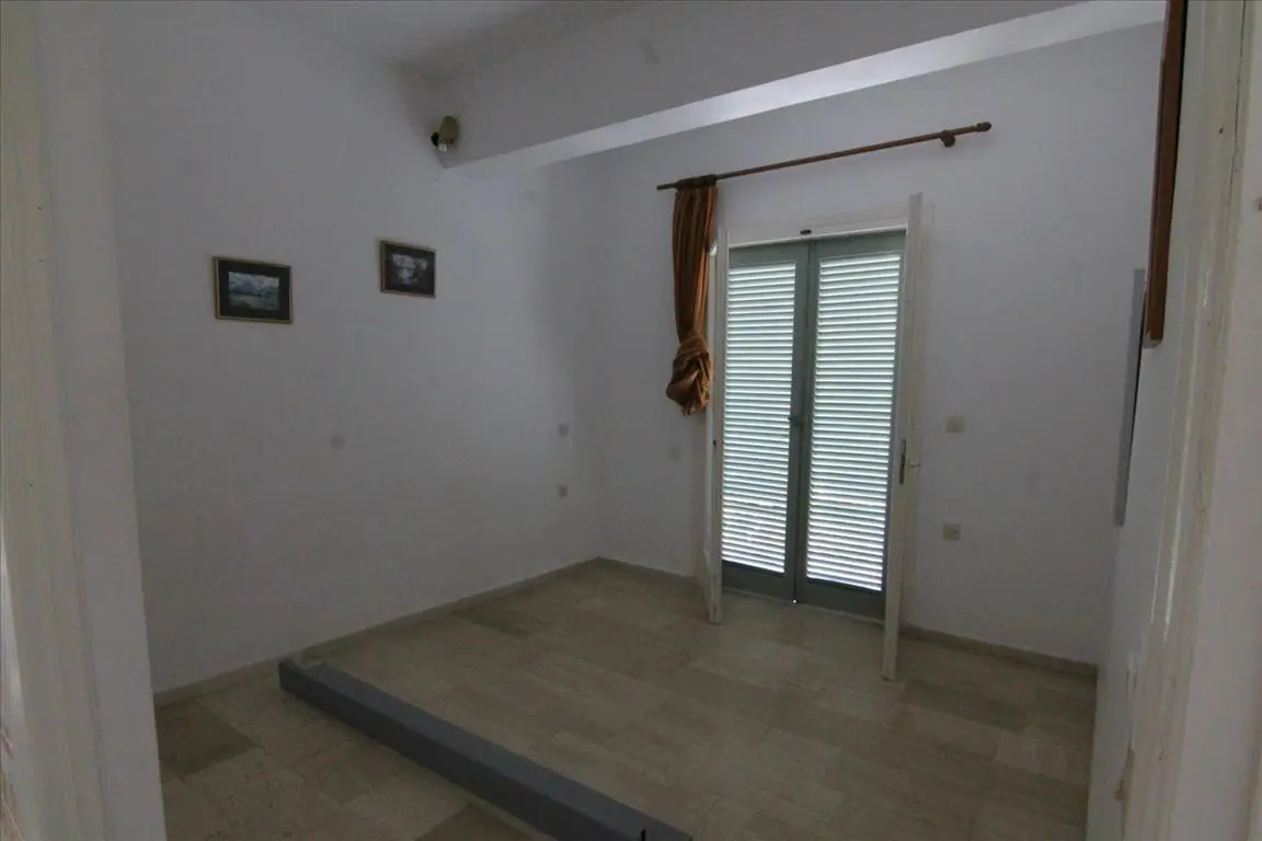 Hotel Of 260 M² With Rooms In Corfu