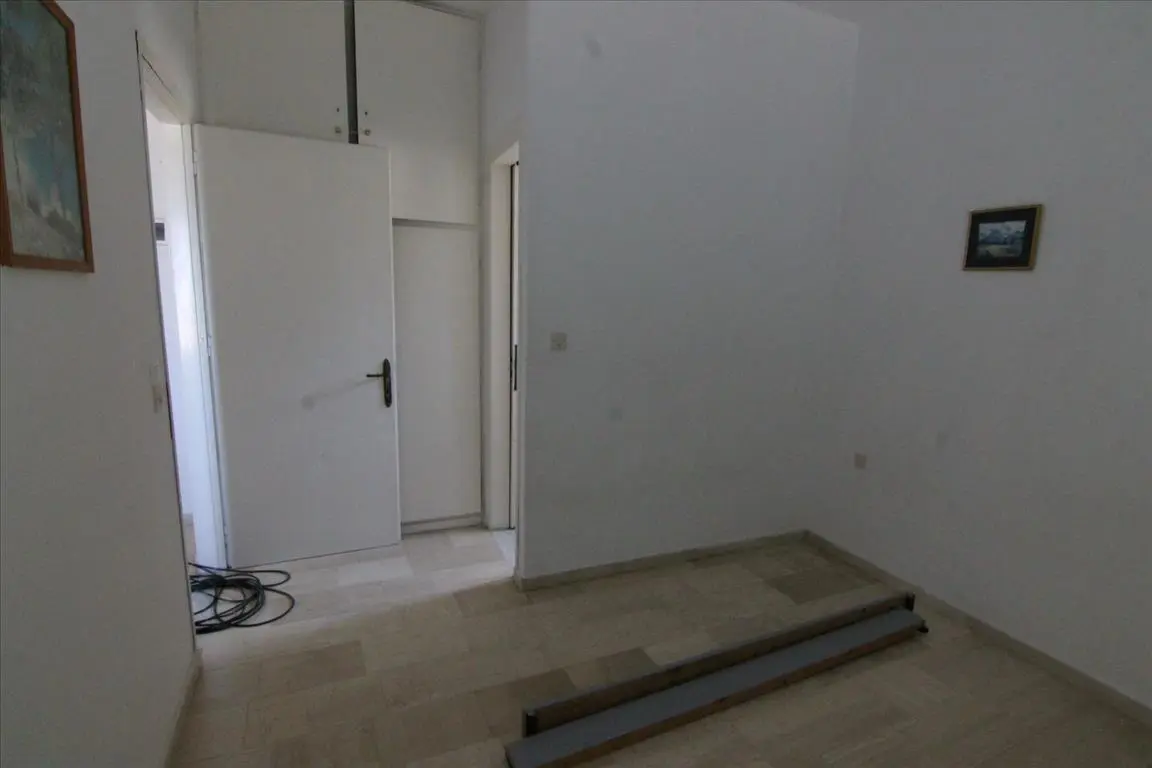 Hotel Of 260 M² With Rooms In Corfu