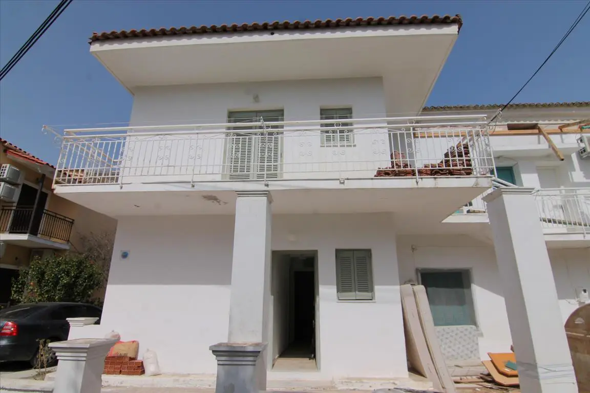 Hotel Of 260 M² With Rooms In Corfu