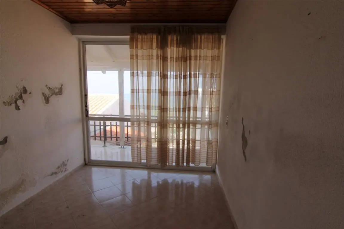 Hotel Of 260 M² With Rooms In Corfu