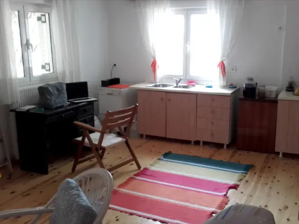 Detached House In Oropos, Greece (200 M²)