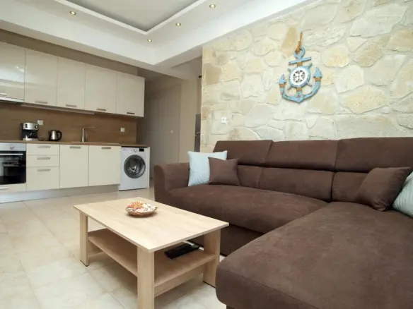 3-bedroom Flat In Kassandra, Greece (90 M²)